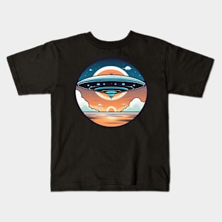 UFO flying saucer vintage over sea sunset Kids T-Shirt